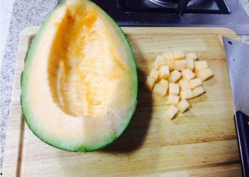 吃哈密瓜后能吃西红柿不,同食相宜的奇妙组合