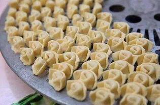 燕子韩城吃瓜,一场别开生面的吃瓜盛宴