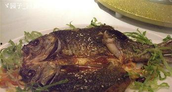 鲫瓜鱼烤着吃,传统美食的现代演绎