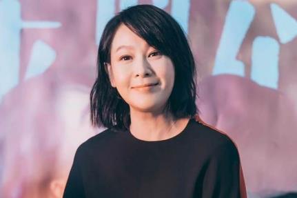 刘若英吃瓜现场照片大全,趣味瞬间大盘点